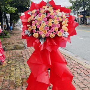 Kệ hoa hồng khai trương, kệ hoa khai trương đẹp, kệ hoa khai trương, mẫu hoa khai trương