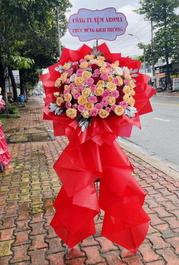 Kệ hoa hồng khai trương, kệ hoa khai trương đẹp, kệ hoa khai trương, mẫu hoa khai trương