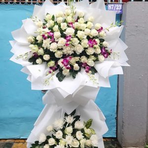 Kệ hoa viếng đẹp, kệ hoa viếng, kệ hoa tang lễ, hoa tang lễ đẹp