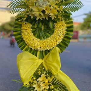 Kệ hoa viếng đẹp, kệ hoa viếng, kệ hoa tang lễ, hoa tang lễ đẹp