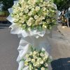 Kệ hoa viếng đẹp, kệ hoa viếng, kệ hoa tang lễ, hoa tang lễ đẹp