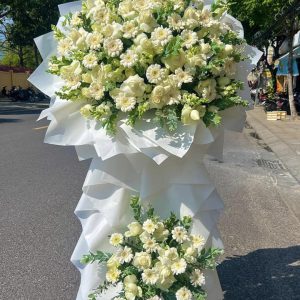 Kệ hoa viếng đẹp, kệ hoa viếng, kệ hoa tang lễ, hoa tang lễ đẹp