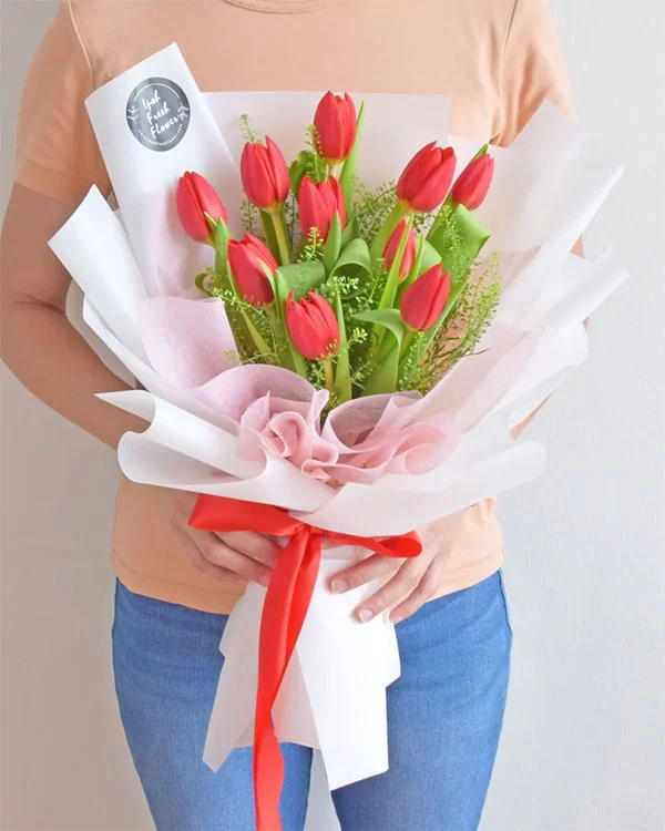 Bó hoa tulip đỏ