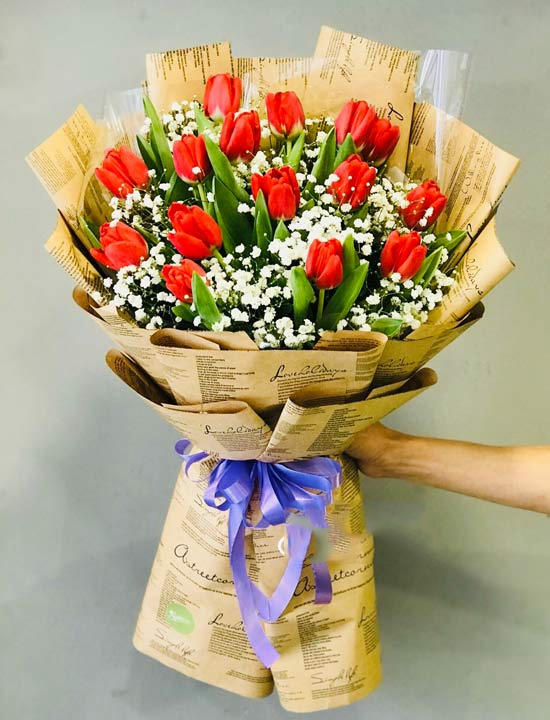Bó hoa tulip đỏ