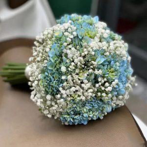 Bó hoa cưới cẩm tú cầu
