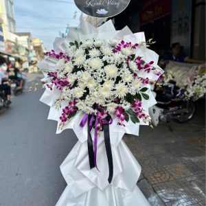 Kệ hoa viếng đẹp, kệ hoa viếng, kệ hoa tang lễ, hoa tang lễ đẹp