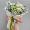 Bó hoa cẩm tú cầu xanh lá​