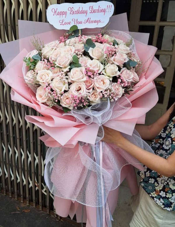 Bó hoa hồng pastel