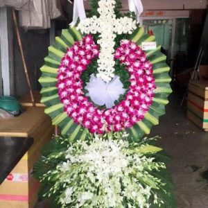Kệ hoa viếng đẹp, kệ hoa viếng, kệ hoa tang lễ, hoa tang lễ đẹp