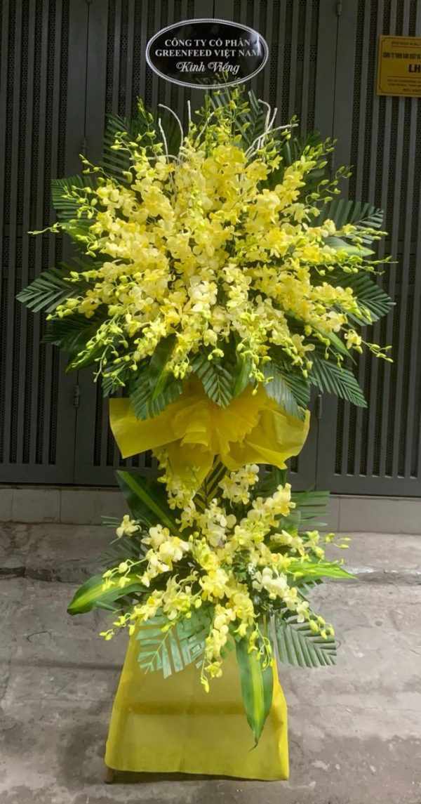 Kệ hoa viếng đẹp, kệ hoa viếng, kệ hoa tang lễ, hoa tang lễ đẹp