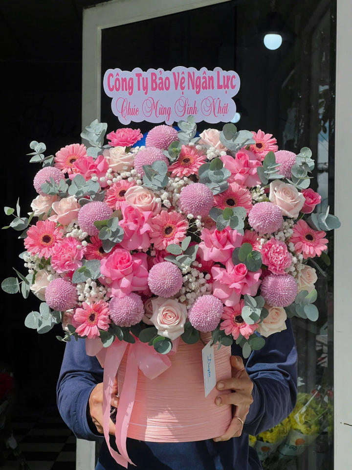 giỏ hoa đẹp 20/10