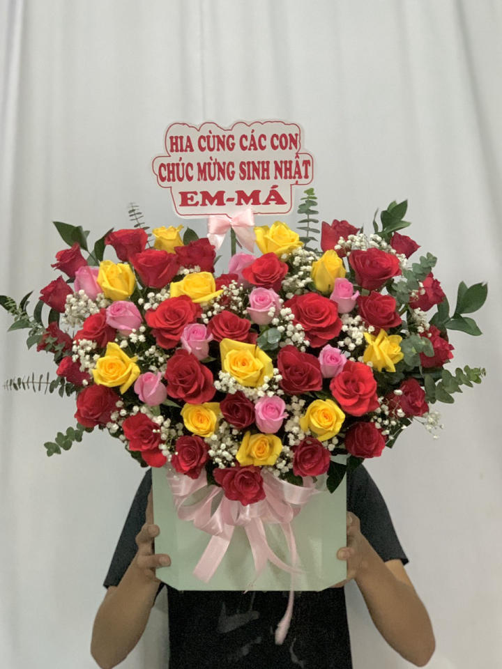 Giỏ hoa sinh nhật, giỏ hoa sinh nhật đẹp, hoa sinh nhật đẹp