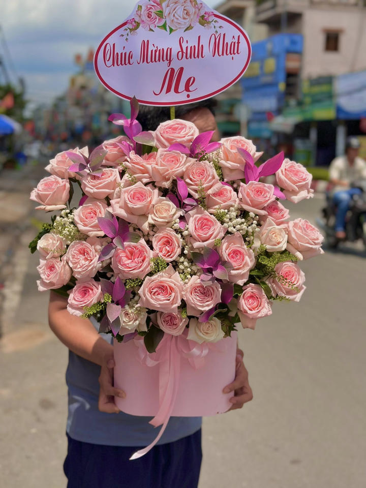 Giỏ hoa sinh nhật, giỏ hoa sinh nhật đẹp, hoa sinh nhật đẹp