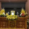 Hoa bàn thờ đám tang, hoa bàn thờ đám tang đẹp. hoa bàn thờ đám tang sang trọng