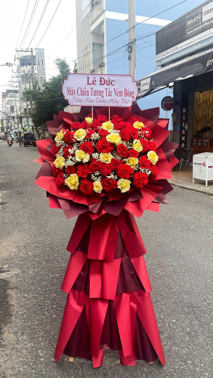 hoa khai trương đẹp, lẳng hoa khai trương, kệ hoa khai trương