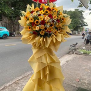 hoa khai trương đẹp, lẳng hoa khai trương, kệ hoa khai trương