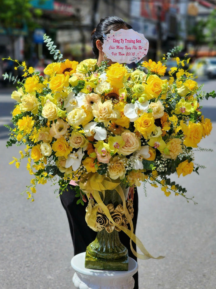 Giỏ hoa đẹp, lẳng hoa đẹp, giỏ hoa sinh nhật, giỏ hoa khai trương