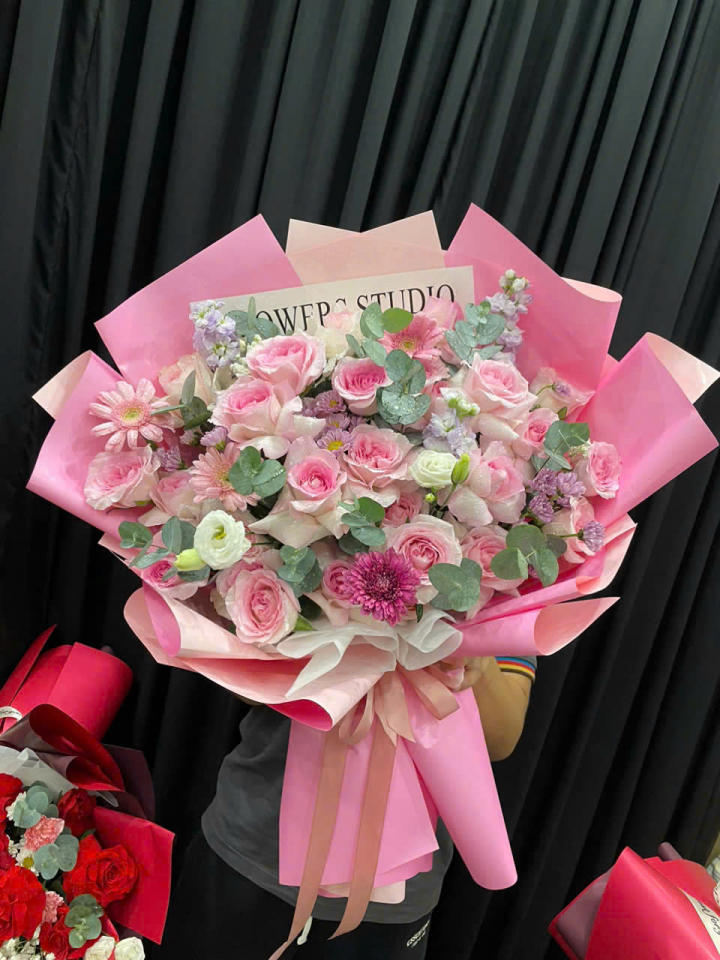 giỏ hoa 27/2, bó hoa 27/2, giỏ hoa 27/2 đẹp, bó hoa 27/2 đẹp