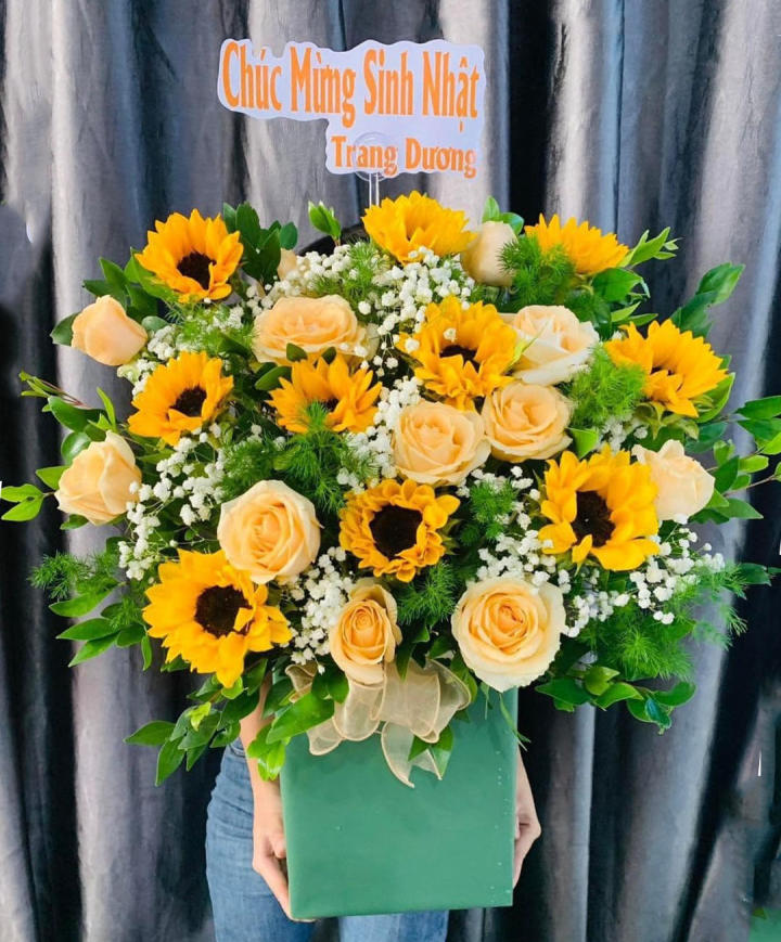 hoa 8/3, bó hoa 8/3, giỏ hoa 8/3, hoa 8/3 đẹp