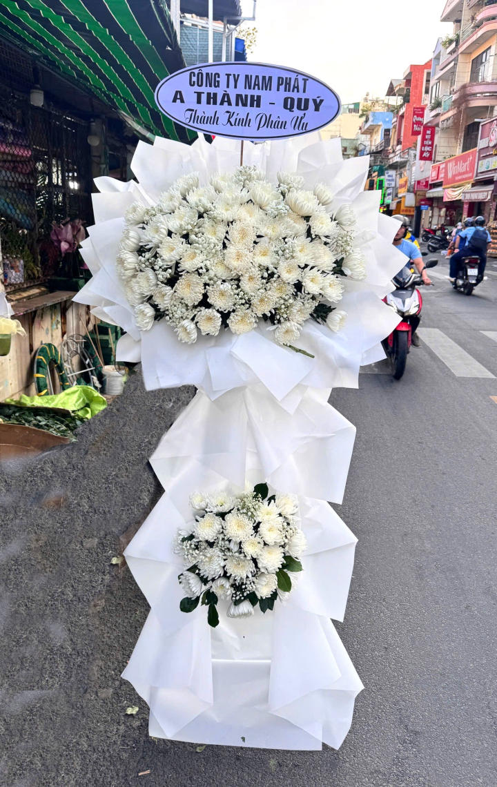 Kệ hoa viếng, lẳng hoa viếng, hoa đám tang, kệ hoa đám tang, lẳng hoa đám tang