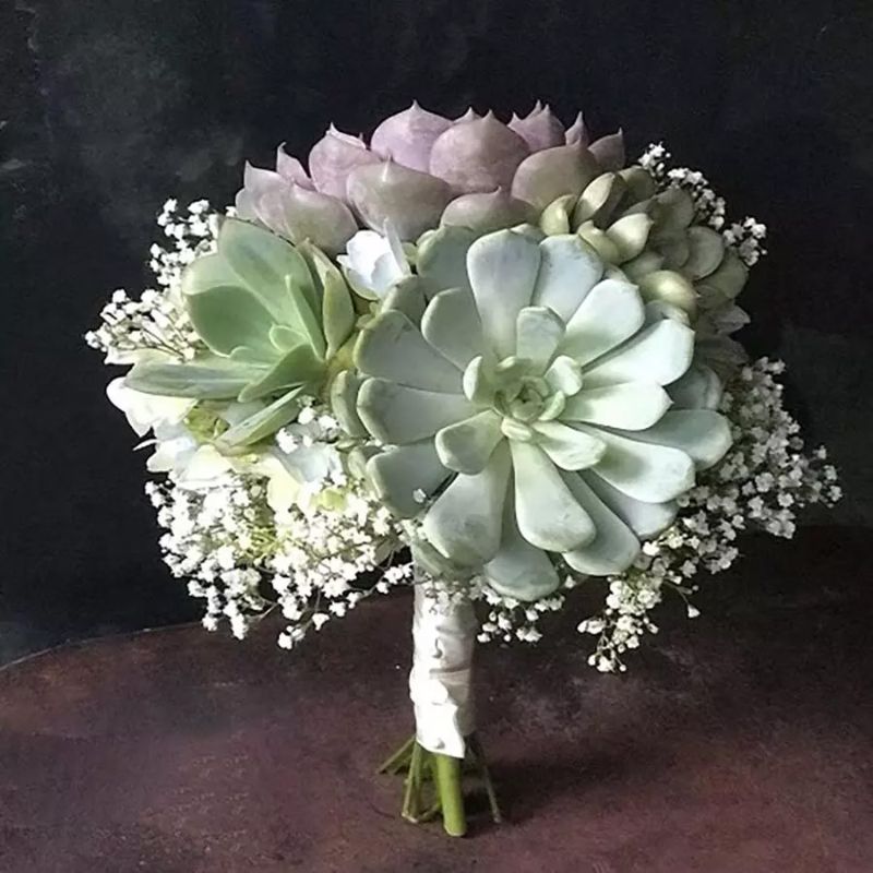 Bó Hoa Cưới Sen Đá Tượng Trưng Cho Tình Yêu Bền Vững
