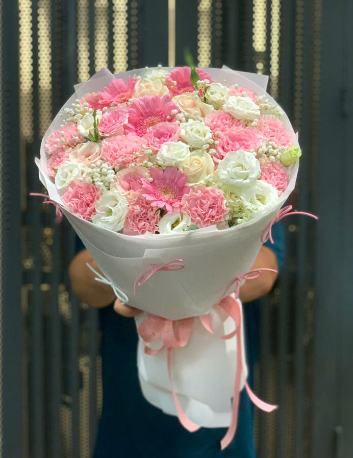 bó hoa ngày quốc tế thiếu nhi