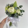 bó hoa sen cầm tay