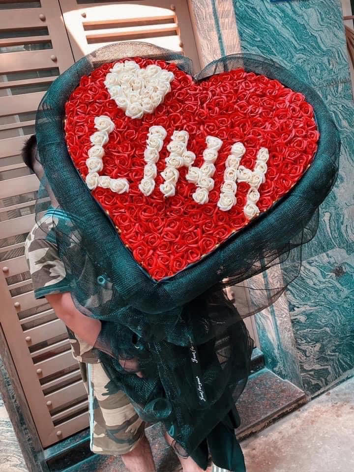 Bó Hoa Hồng Sáp 99 Bông Thay Lời Yêu Thương Trọn Đời