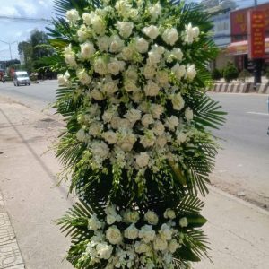 kệ hoa đám tang đẹp, hoa đám tang hiện đại, lẳng hoa đám tang, lẳng hoa viếng