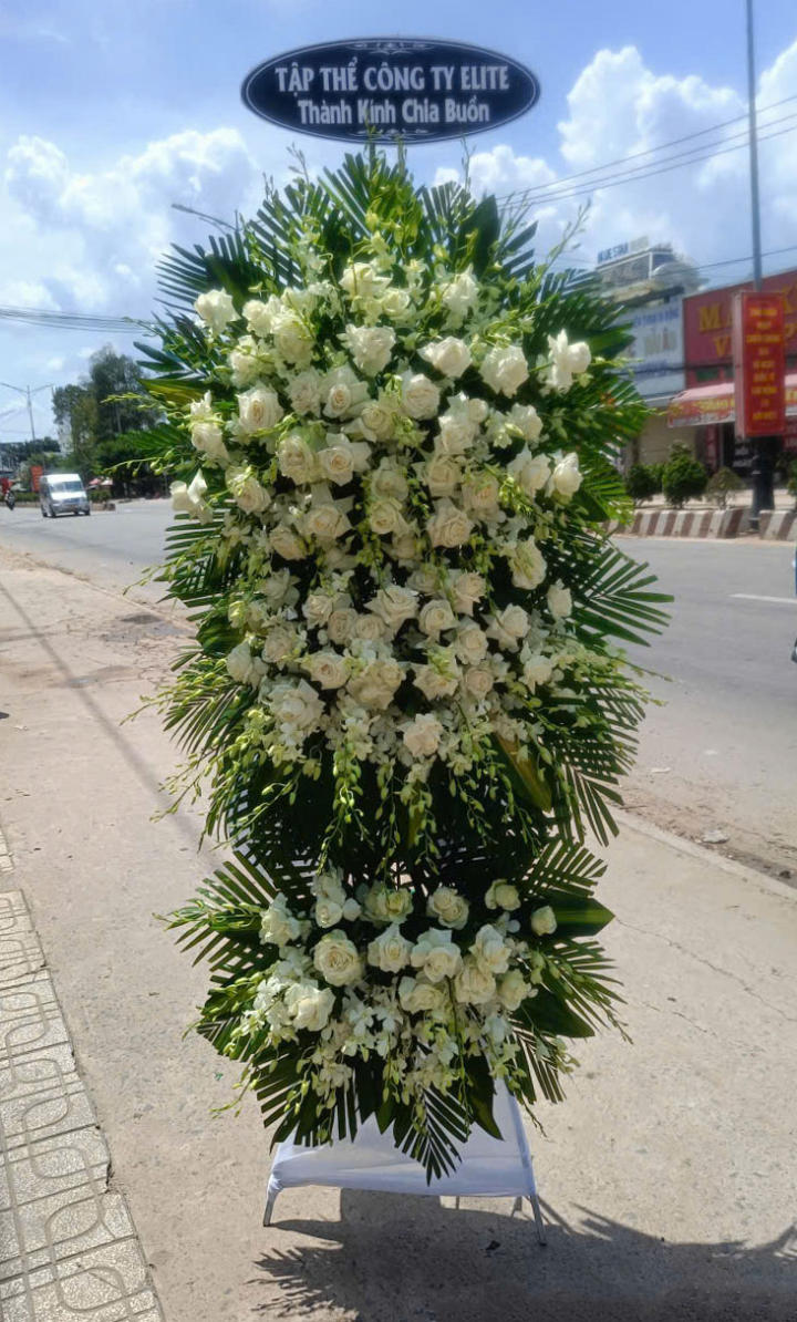 kệ hoa đám tang đẹp, hoa đám tang hiện đại, lẳng hoa đám tang, lẳng hoa viếng